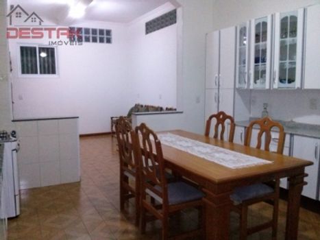 Foto 6 do(a) Casa de 3 quartos à venda em Jardim Tamoio, Jundiaí