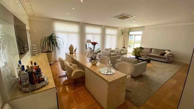 Foto 3 do(a) Apartamento de 4 quartos para alugar em Vila Oliveira, Mogi das Cruzes