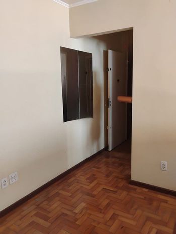 Foto 4 do(a) Flat de 3 quartos à venda em Jardim Itu, Porto Alegre