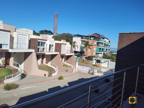 Foto 15 do(a) Casa em Condomínio de 3 quartos à venda em Cacupé, Florianópolis