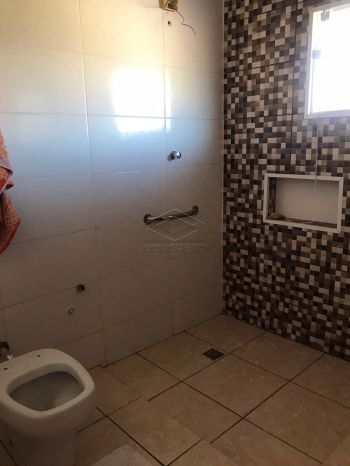 Foto 6 do(a) Casa de 3 quartos à venda em Vila Santa Cecília, Lençóis Paulista