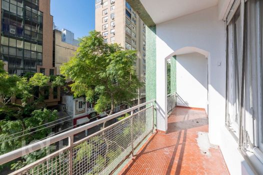 Foto 19 do(a) Apartamento de 3 quartos à venda em Independência, Porto Alegre
