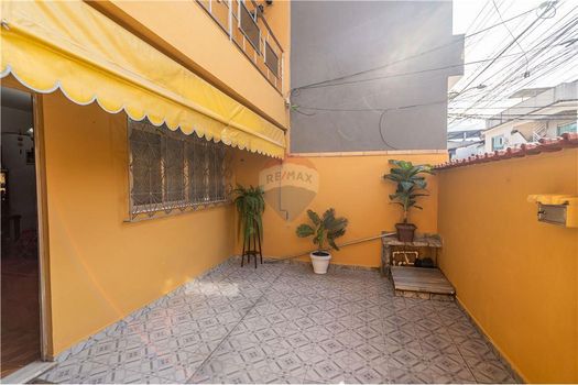Foto 2 do(a) Casa de 3 quartos à venda em Portuguesa, Rio de Janeiro