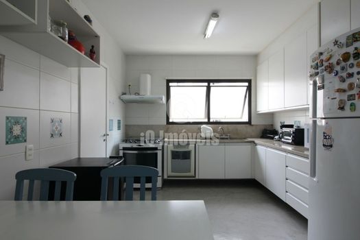 Foto 18 do(a) Apartamento de 3 quartos à venda em Moema, São Paulo