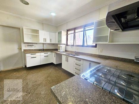 Foto 43 do(a) Cobertura de 5 quartos para alugar em Moema, São Paulo