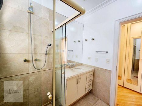 Foto 23 do(a) Cobertura de 5 quartos para alugar em Moema, São Paulo