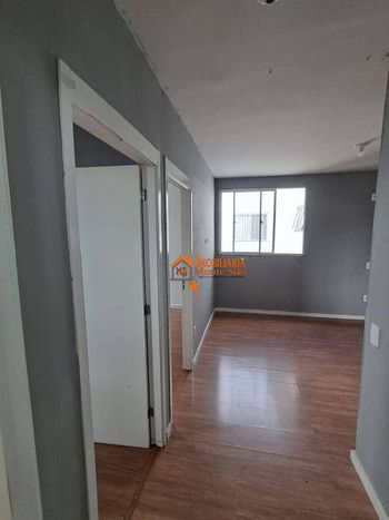 Foto 3 do(a) Apartamento de 2 quartos à venda em Jardim São Domingos, Guarulhos