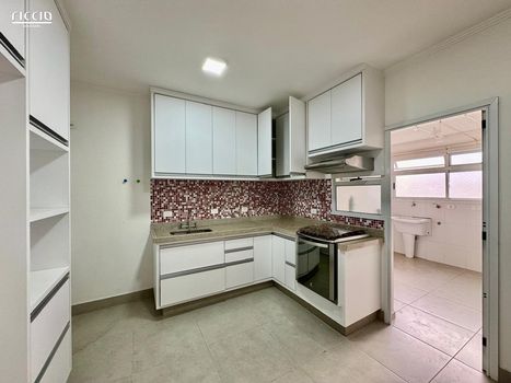 Foto 7 do(a) Apartamento de 3 quartos à venda em Vila Adyana, São José dos Campos
