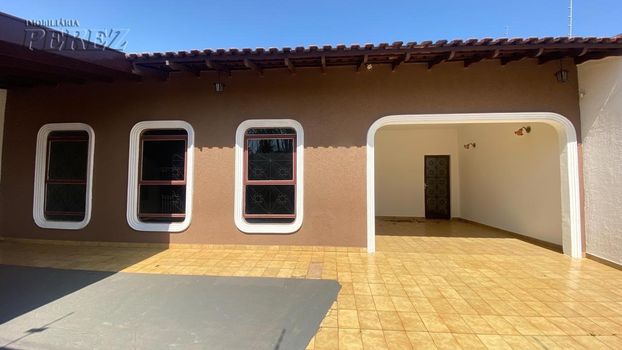 Foto 2 do(a) Casa de 5 quartos para alugar em Boa Vista, Londrina