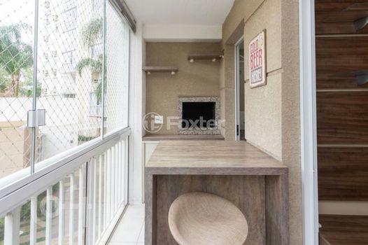 Foto 3 do(a) Apartamento de 3 quartos à venda em Vila Ipiranga, Porto Alegre