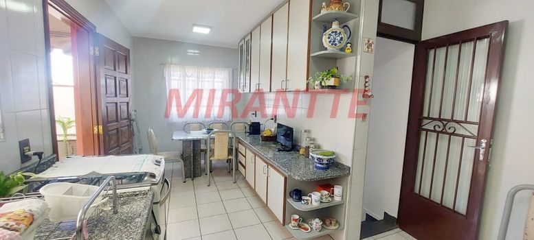 Foto 4 do(a) Casa de 3 quartos à venda em Vila Paiva, São Paulo