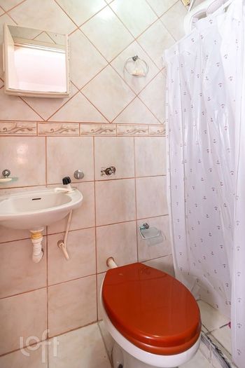 Foto 18 do(a) Apartamento de 3 quartos à venda em Passo da Areia, Porto Alegre