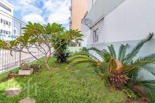 Foto 23 do(a) Apartamento de 3 quartos à venda em Passo da Areia, Porto Alegre