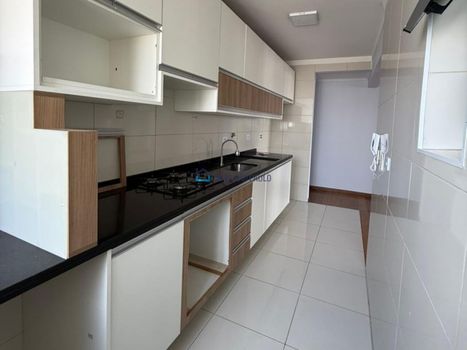 Foto 18 do(a) Apartamento de 3 quartos à venda em Vila Gumercindo, São Paulo