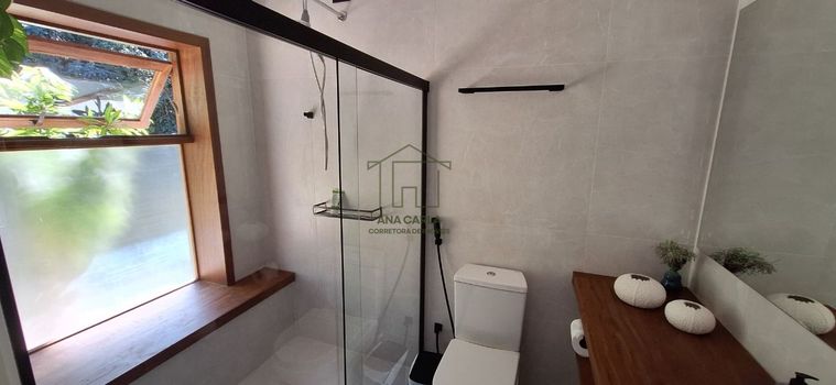 Foto 14 do(a) Casa de 4 quartos para alugar em Fazenda Inglesa, Petrópolis