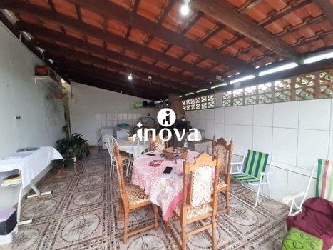 Foto 16 do(a) Casa de 3 quartos à venda em Boa Vista, Uberaba