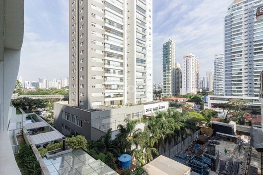 Foto 5 do(a) Apartamento de 2 quartos à venda em Cidade Monções, São Paulo