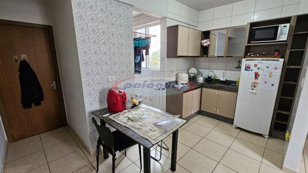 Foto 9 do(a) Apartamento de 2 quartos à venda em Jardim Alvorada, Maringá