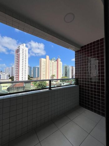 Foto 7 do(a) Apartamento de 2 quartos à venda em Casa Amarela, Recife