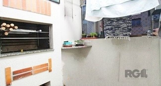 Foto 9 do(a) Apartamento de 2 quartos à venda em Cristal, Porto Alegre