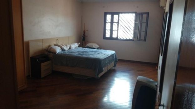Foto 8 do(a) Casa de 4 quartos à venda em Vila Califórnia, São Paulo