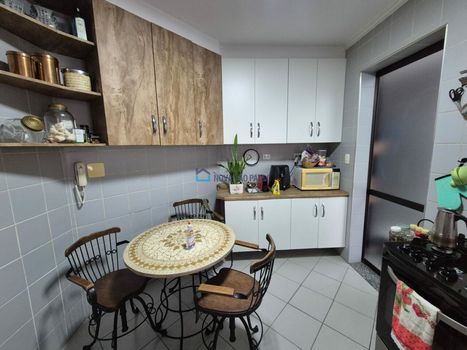 Foto 9 do(a) Apartamento de 4 quartos à venda em Vila Mariana, São Paulo