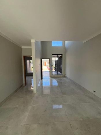 Foto 3 do(a) Casa de 3 quartos à venda em Jardim Rio de Janeiro, Sarandi