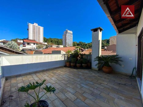 Foto 18 do(a) Casa de 4 quartos à venda em Vila Nova, Blumenau