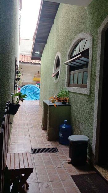 Foto 10 do(a) Casa de 2 quartos à venda em Vila Pedro Moreira, Guarulhos