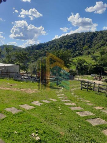 Foto 2 do(a) Fazenda / Sítio / Chácara de 1 quartos à venda em Centro, Curvelo