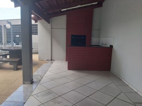 Foto 26 do(a) Apartamento de 3 quartos à venda em Antares, Londrina