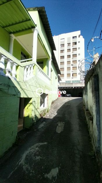 Foto 4 do(a) Casa de 3 quartos à venda em Floresta, Belo Horizonte