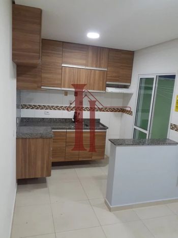 Foto 2 do(a) Apartamento de 2 quartos à venda em Parque Industriário, Santo André