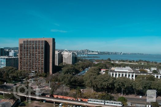 Foto 7 do(a) Apartamento de 3 quartos à venda em Centro Histórico, Porto Alegre