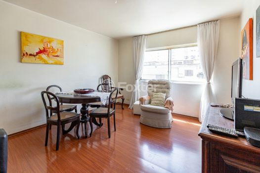 Foto 2 do(a) Apartamento de 3 quartos à venda em Chácara Santo Antônio (Zona Sul), São Paulo