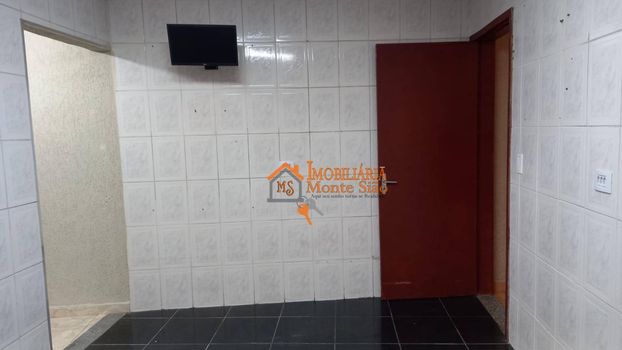 Foto 6 do(a) Casa de 4 quartos à venda em Jardim Terezópolis, Guarulhos