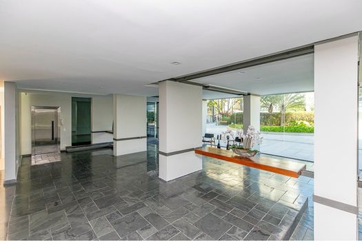 Foto 6 do(a) Apartamento de 2 quartos à venda em Jardim Europa, São Paulo