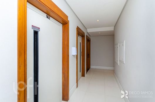 Foto 39 do(a) Apartamento de 2 quartos à venda em Bela Vista, Porto Alegre