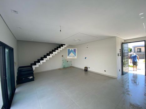 Foto 5 do(a) Casa de 3 quartos à venda em Cézar de Souza, Mogi das Cruzes