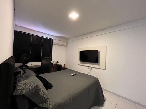 Foto 9 do(a) Apartamento de 2 quartos à venda em Serrinha, Fortaleza