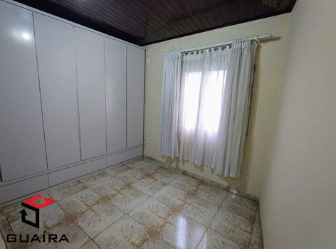 Foto 10 do(a) Casa de 5 quartos à venda em Vila Alzira, Santo André