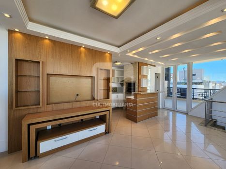 Foto 2 do(a) Cobertura de 3 quartos à venda em Centro, Florianópolis