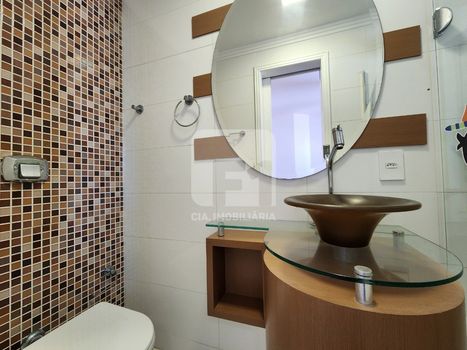 Foto 33 do(a) Cobertura de 3 quartos à venda em Centro, Florianópolis