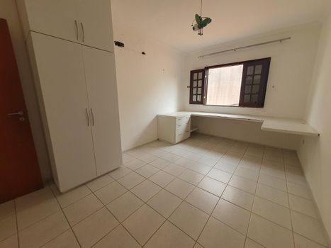 Foto 37 do(a) Casa de 3 quartos à venda em Cidade dos Funcionários, Fortaleza