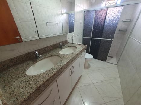 Foto 20 do(a) Casa de 3 quartos à venda em Cidade dos Funcionários, Fortaleza
