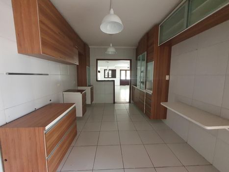 Foto 46 do(a) Casa de 3 quartos à venda em Cidade dos Funcionários, Fortaleza