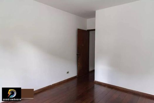 Foto 14 do(a) Casa em Condomínio de 3 quartos à venda em Jardim Maria Estela, São Paulo