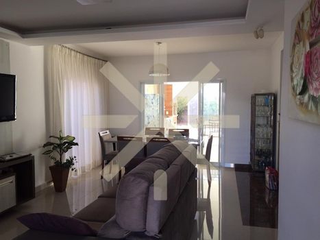 Foto 3 do(a) Casa de 3 quartos à venda em Condomínio Residencial Quebec, São Carlos