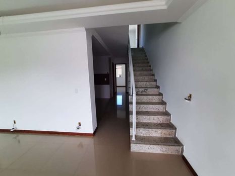 Foto 2 do(a) Casa de 4 quartos à venda em Nova São Pedro, São Pedro da Aldeia