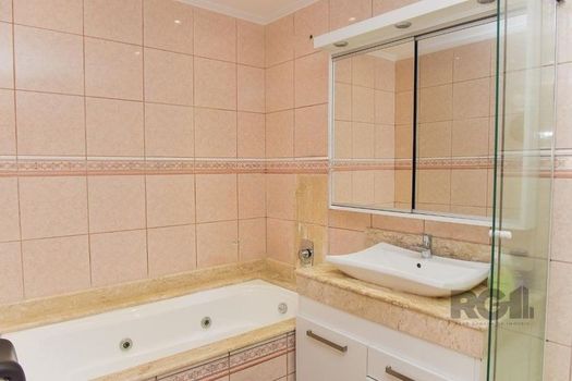 Foto 15 do(a) Casa em Condomínio de 5 quartos à venda em Parque Santa Fé, Porto Alegre